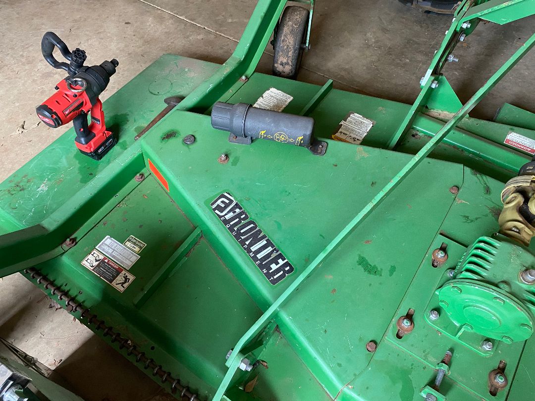 2017 JOHN DEERE 4052R - Image 22